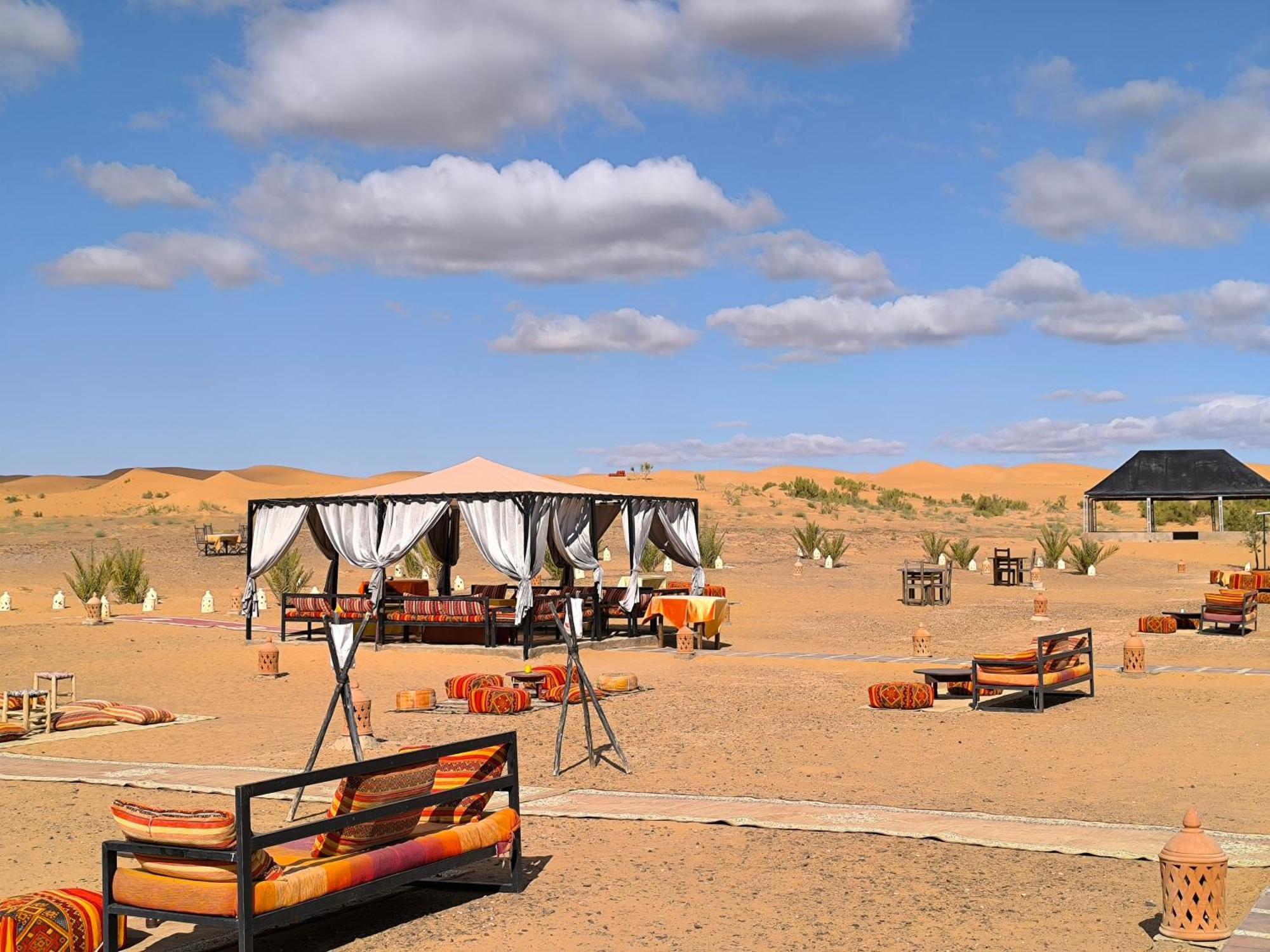 Hotel Luxury Bega Camp Merzouga Exterior foto